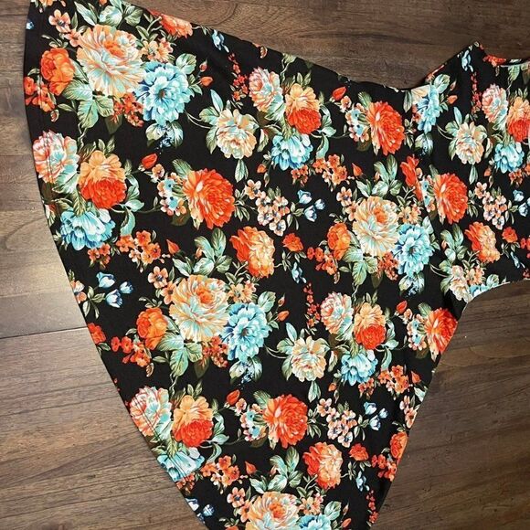 New Floral Fit & Flare Sleeveless Dress - Picture 10 of 12